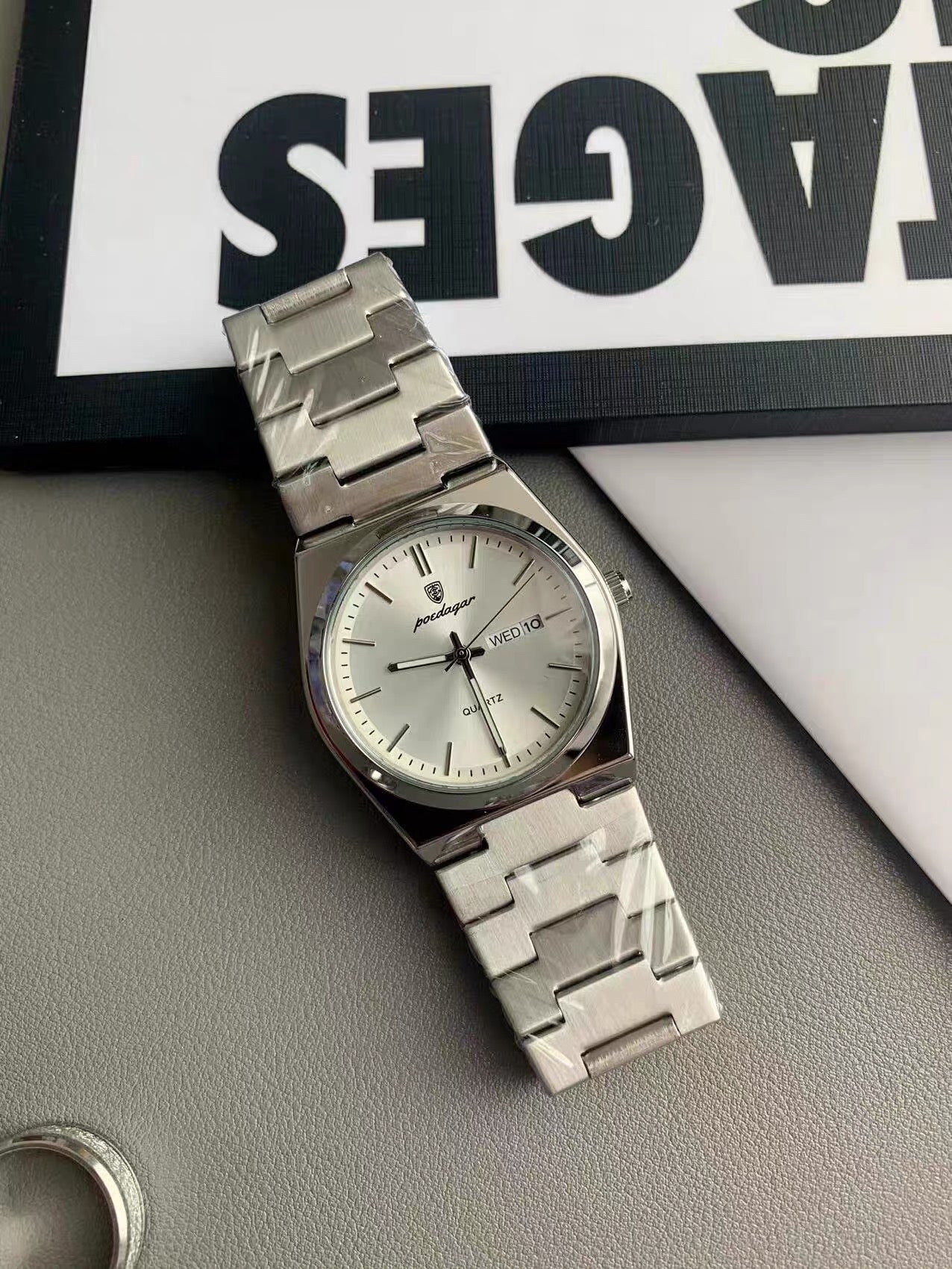 MONTRES POEDEGAR