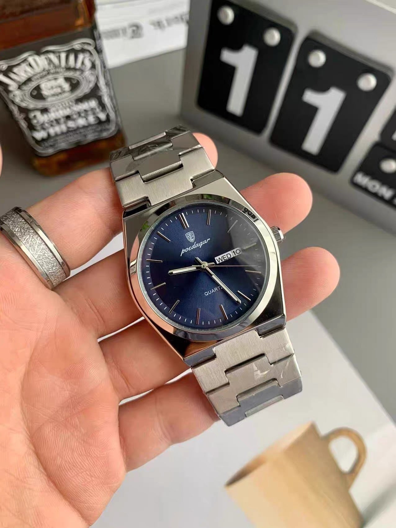 MONTRES POEDEGAR