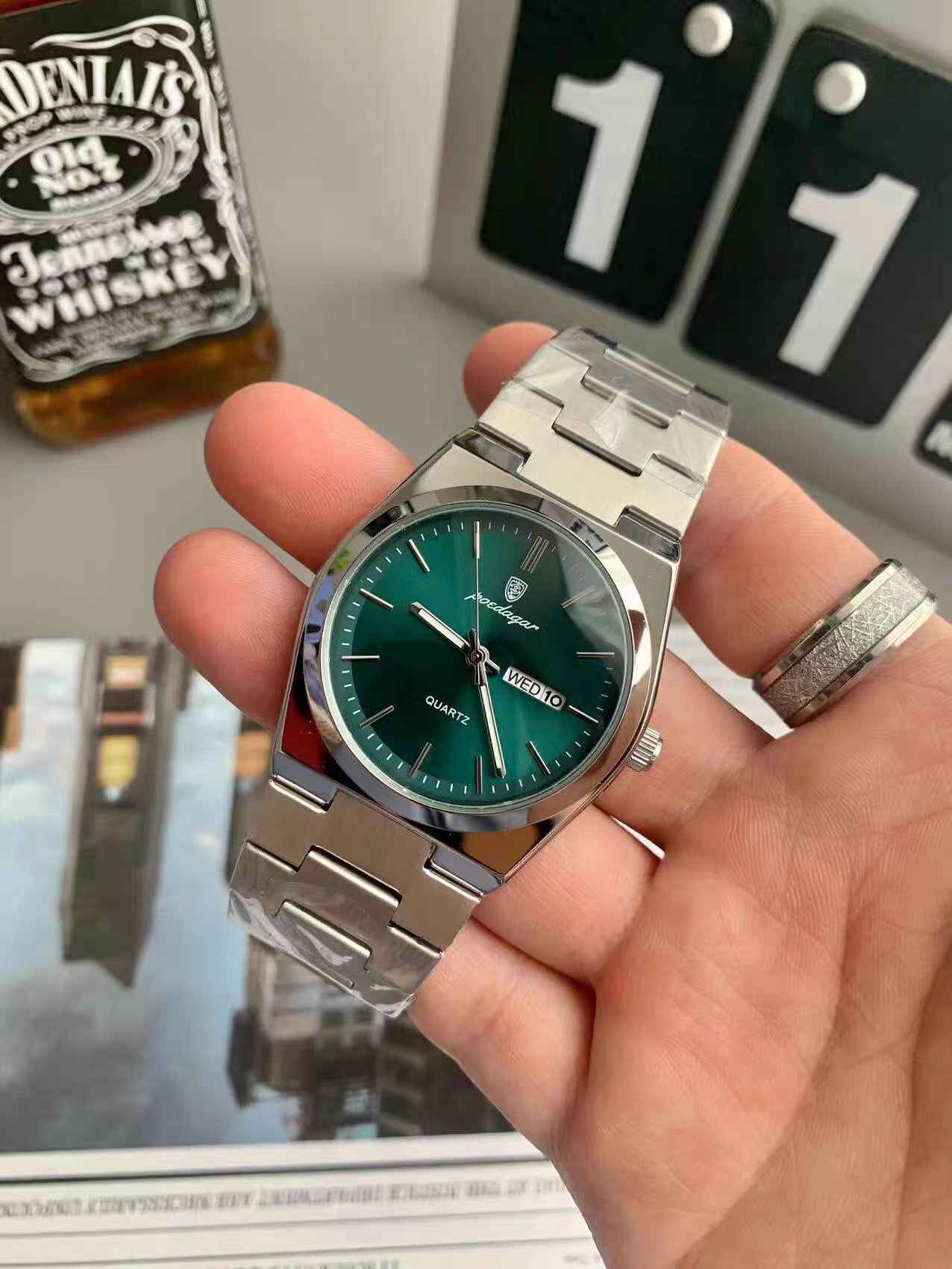 MONTRES POEDEGAR