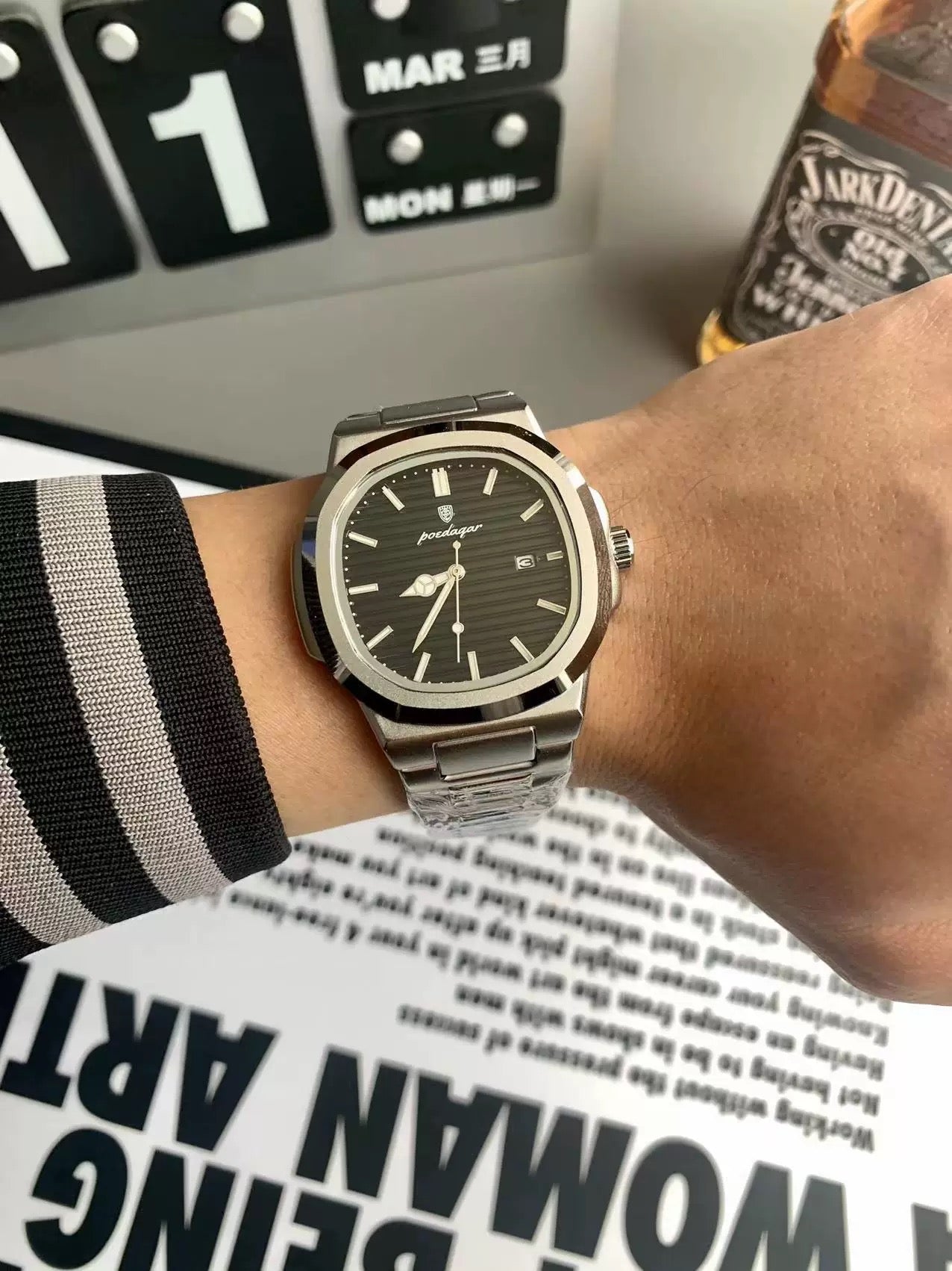 Montre poedegar nautilus